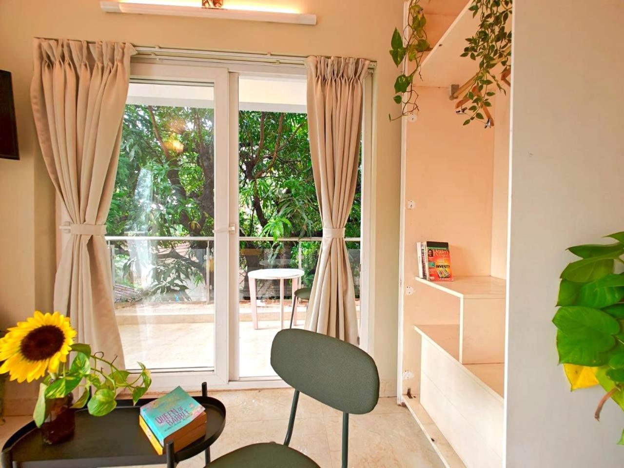 La Ritz Sea View Hotel Старый Гоа Экстерьер фото
